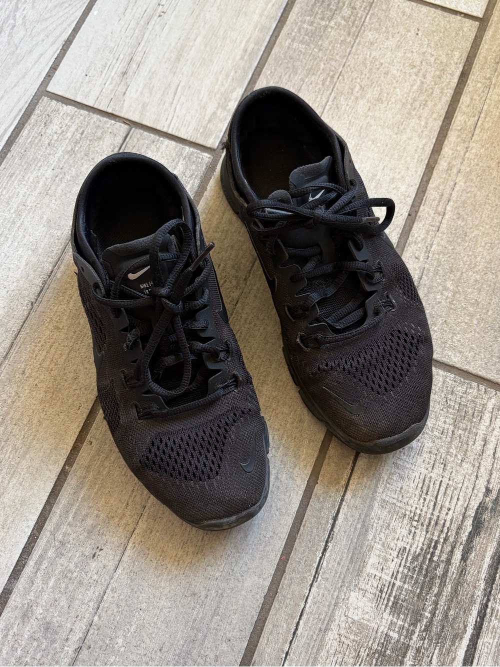 Nike Free 5.0 Sneakers